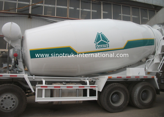 SINOTRUK HOWO 구체 믹서 트럭 14CBM 371HP 8X4 LHD ZZ5317GJBN3261W
