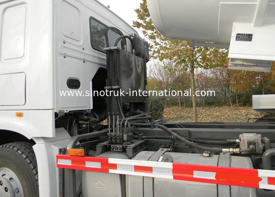 위생 기업 20CBM LHD 336HP를 위한 하수 오물 흡입 트럭 SINOTRUK HOWO