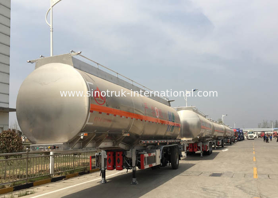 낮은 반 연료 소비 45000-70000Liters 트레일러 트럭/연료 탱크 트럭