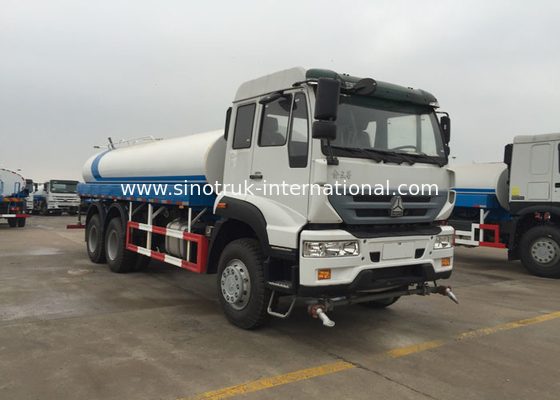 5000 갤런 물운반차 SINOTRUK 11.00R20 레이디얼 타이어 9920 × 2496 × 3550 Mm