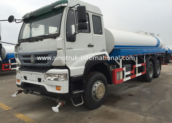 5000 갤런 물운반차 SINOTRUK 11.00R20 레이디얼 타이어 9920 × 2496 × 3550 Mm