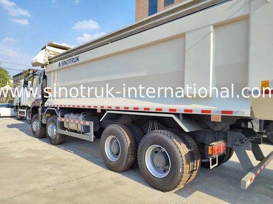 ZZ3317V386JB1R 고마력 저연료 소비 380HP 흰색 U형 HOWO 틱퍼 트럭