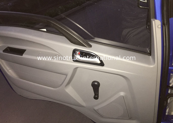 상자 4 톤은 HOWO SINOTRUK 빛 의무 ZZ1047C3414C1R45를 나릅니다