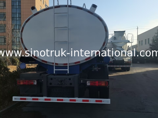 HOWO SINOTRUK 물 탱크 트럭 300HP 탱크 운송