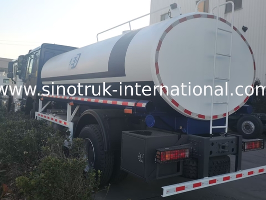 HOWO SINOTRUK 물 탱크 트럭 300HP 탱크 운송