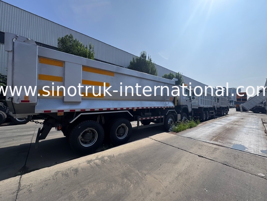SINOTRUK HOWO 371HP 8X4 덤프 트럭 건설 구형 전면 군용 범퍼 채굴 지역용 경고등 2개 U자형 컨테이너