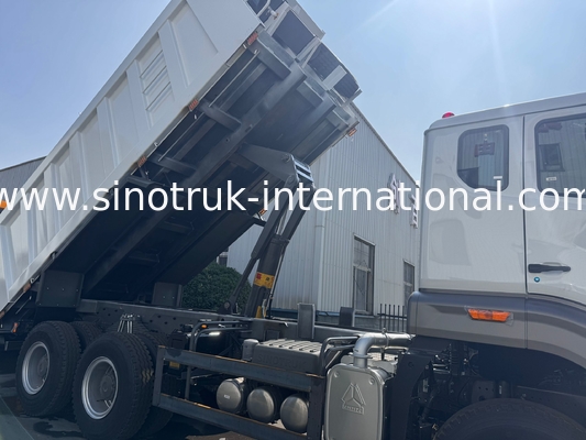 SINOTRUK HOHAN Howo 덤프 트럭 팁퍼 중부 하중 Weichai 엔진 6 × 4 LHD 직사각형 화물 상자 흰색 19-20CBM