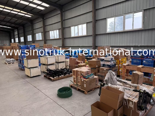 SINOTRUK HOWO 트럭용 발 페달 브래킷 15L/10R