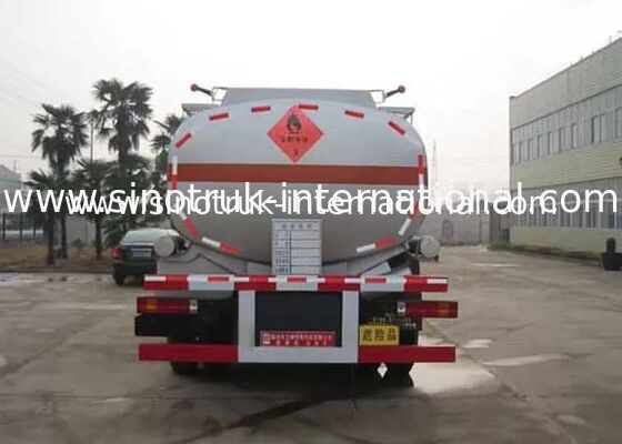 SINOTRUK HOWO 16-20CBM 유류 탱크 트럭 6X4 LHD 290마력 유로2 오일 탱크 트럭