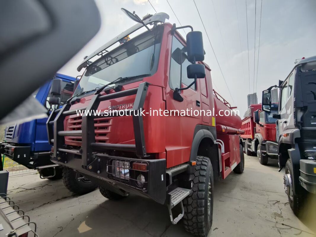 SINOTRUK HOWO 290 HP 오일 탱크 트럭(10 CBM 용량 및 중부하 작업용 섀시 포함)