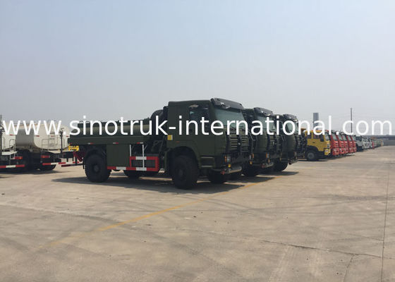 Chassis Drive Mobile Oil Tank Truck For Fuel Delivery 266 HP - 420 HP 2 Cabin