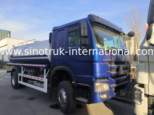 SINOTRUK HOWO 물 탱크 트럭 4x2 RHD 300HP 10CBM
