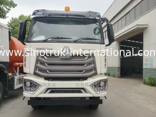 시노트룩 호우 콘크리트 믹서 트럭 20CBM 6 X 4 유로 2 380HP 건설
